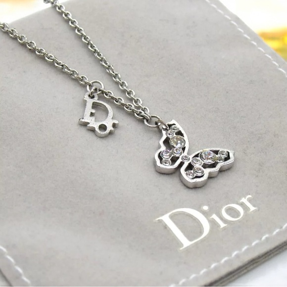 DIOR Butterfly CD Logo Necklace 😍✨🦋 - Picture 1 of 8